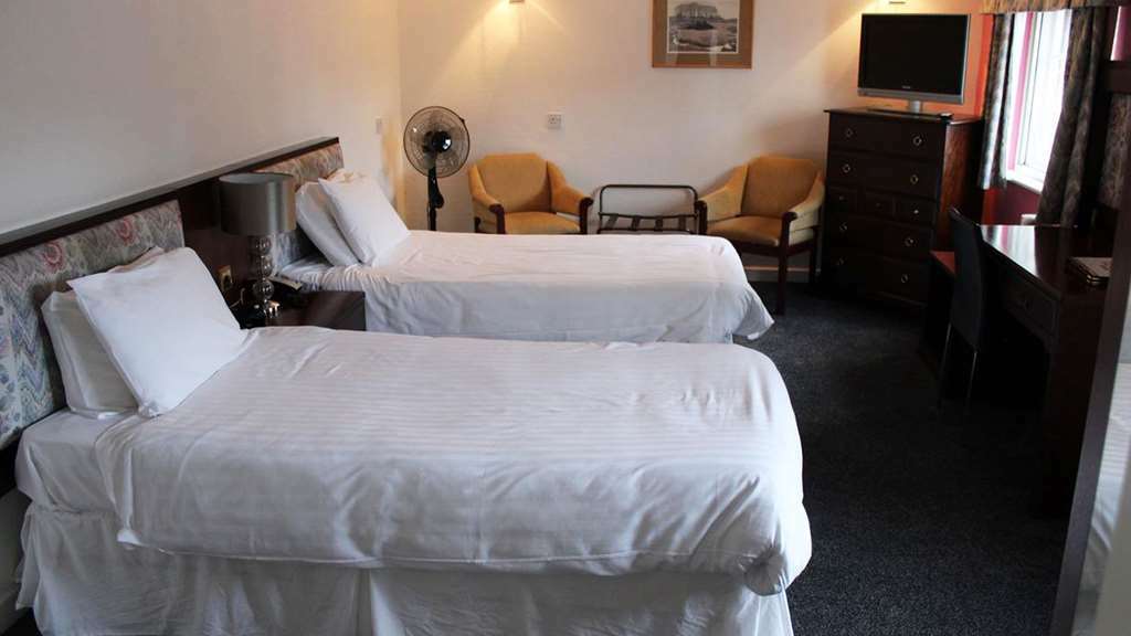 The Northwick Arms Hotel Evesham Room photo